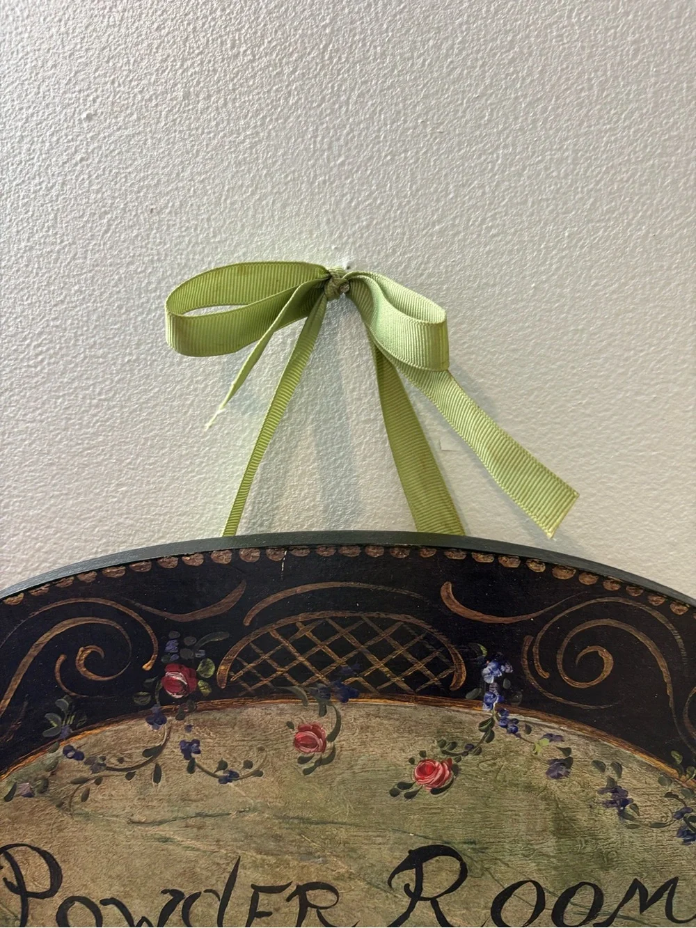 Powder Room Oval Wall Sign